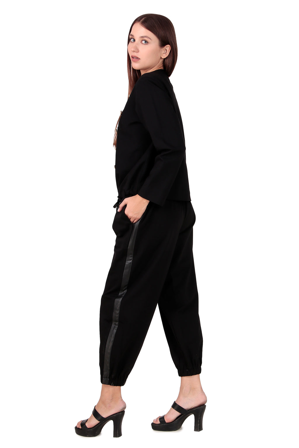 Charcoal frost coord